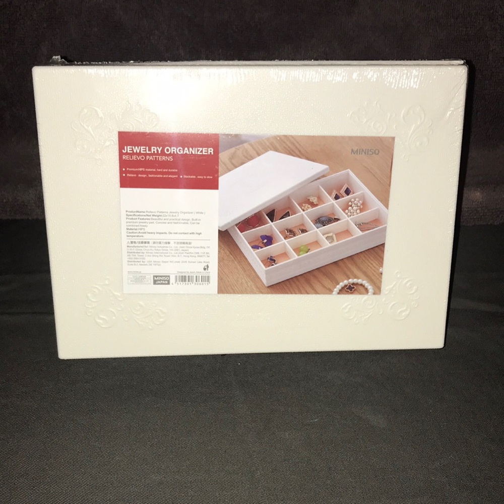 🪩New “MINISO” Jewelry Organizer